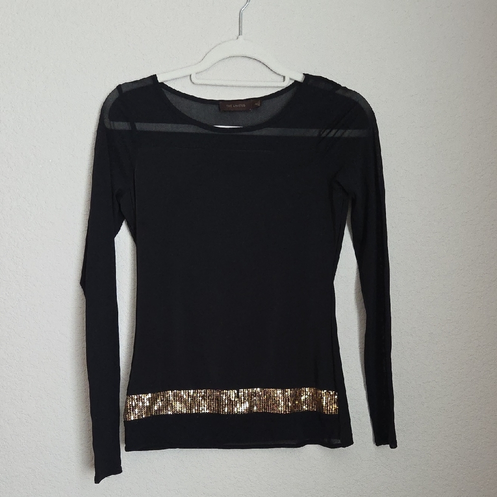 The Limited Black Fitted Sequin Blouse